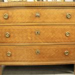 880 5288 CHEST OF DRAWERS